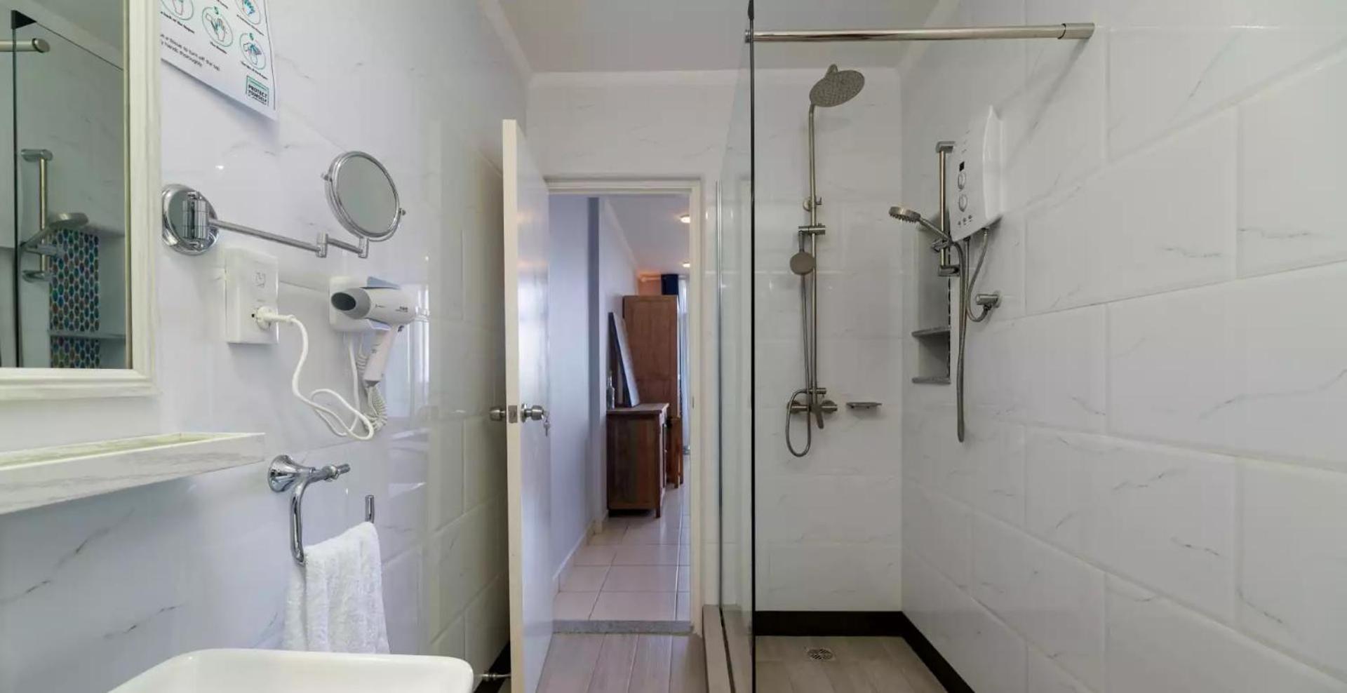Beau Vallon Studios - Apartments Vacation Rentals Victoria Exterior foto