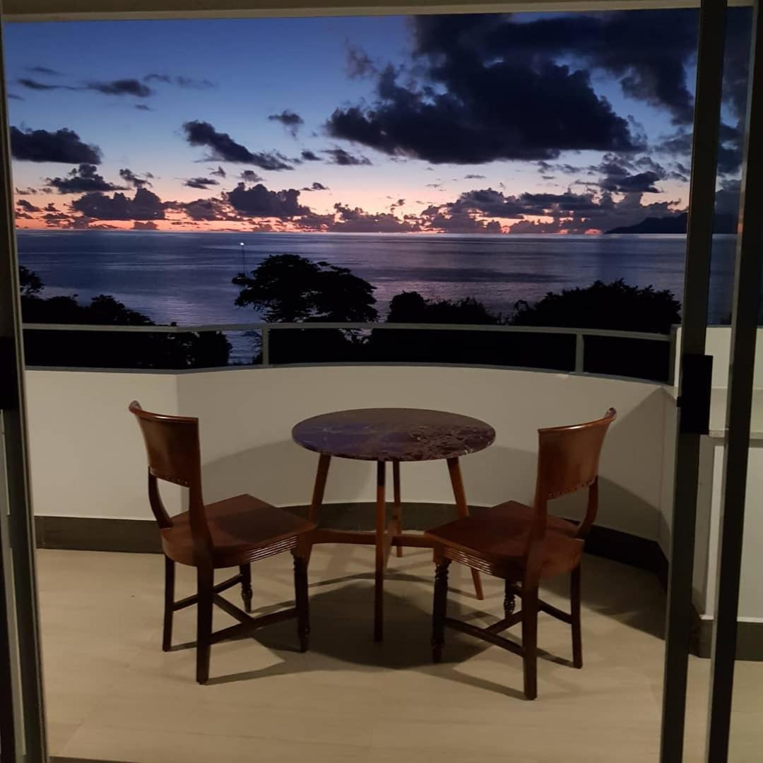 Beau Vallon Studios - Apartments Vacation Rentals Victoria Exterior foto